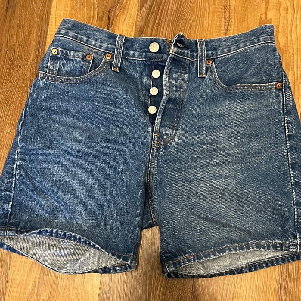 Women’s Levi’s 501 Jean shorts